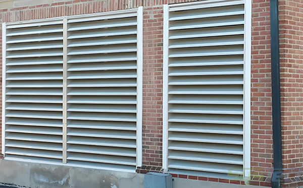 东城街道百叶窗