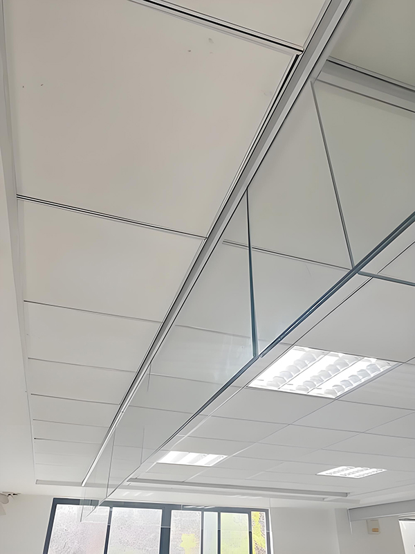 东城街道玻璃东城街道挡烟垂壁