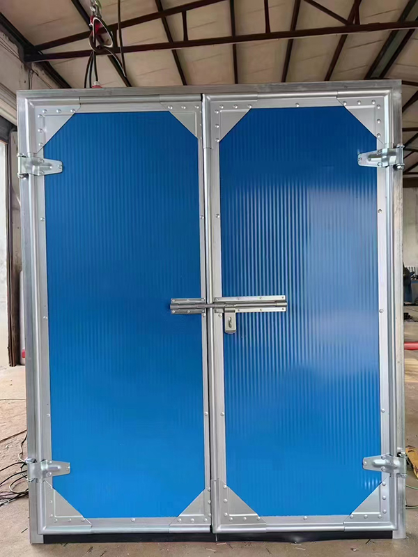 东城街道工业平开门