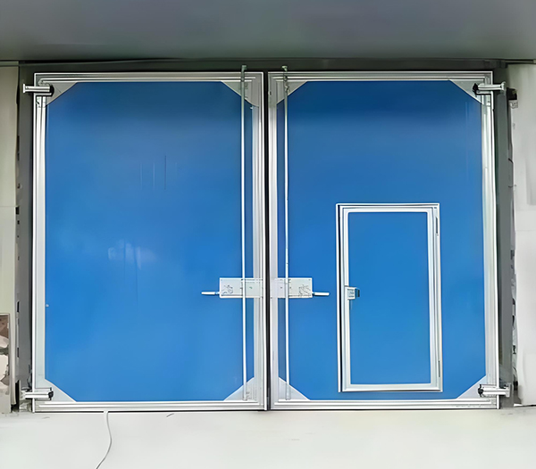 东城街道工业平开门