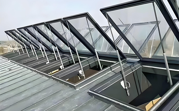 东城街道消防排烟窗