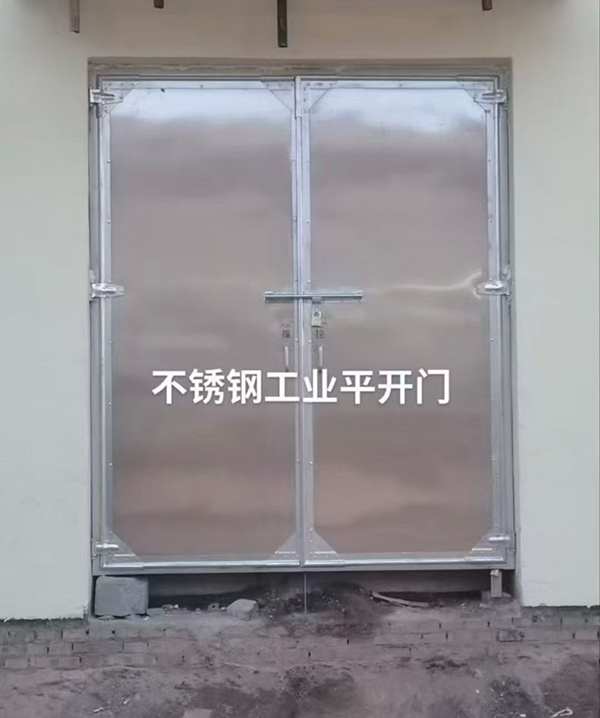 不锈钢东城街道工业平开门在现代工业场景中的应用实践